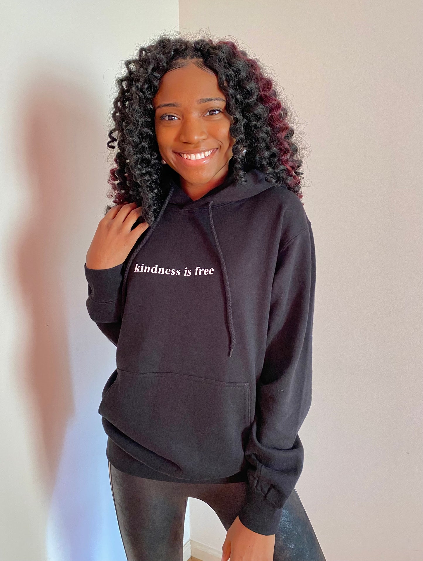 Kindness is free (Oversized hoodie)